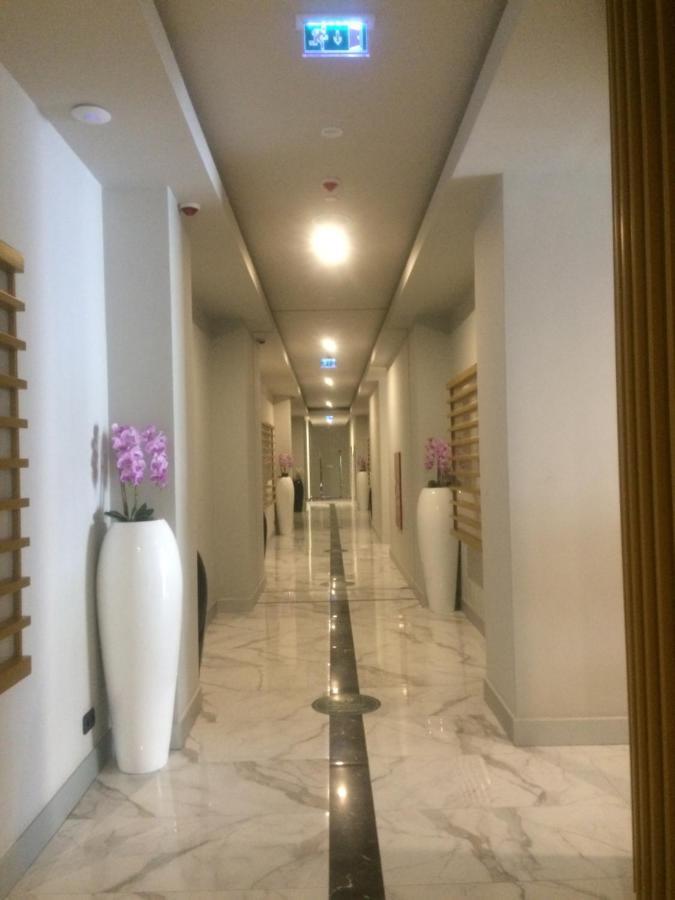 Orbi Сity Sunny Apartments High Floor บาทูมิ ภายนอก รูปภาพ
