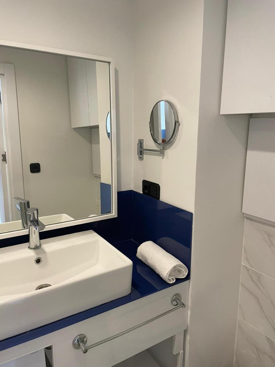 Orbi Сity Sunny Apartments High Floor บาทูมิ ภายนอก รูปภาพ